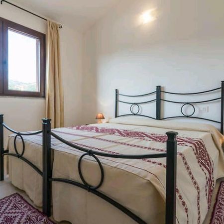 Bed and Breakfast Il Girasole Домус-де-Мария Экстерьер фото